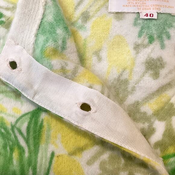 Vintage Lambswool Angora Floral Pearl Button Cardigan 40 M British Colony - Picture 10 of 10